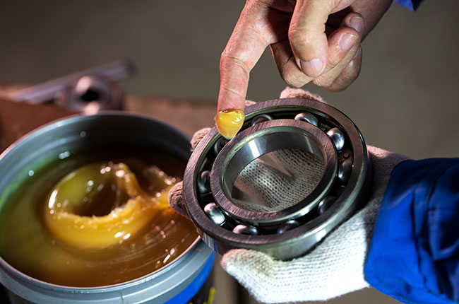 گریس و روانکارها